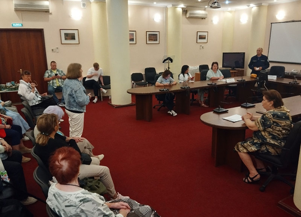 Вопросы пожарной безопасности обсудили с жителями Ясенево