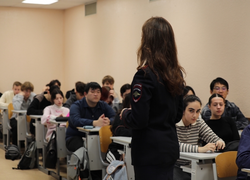 В рамках профилактической акции «Чистое поколение» сотрудники полиции юго-запада Москвы...