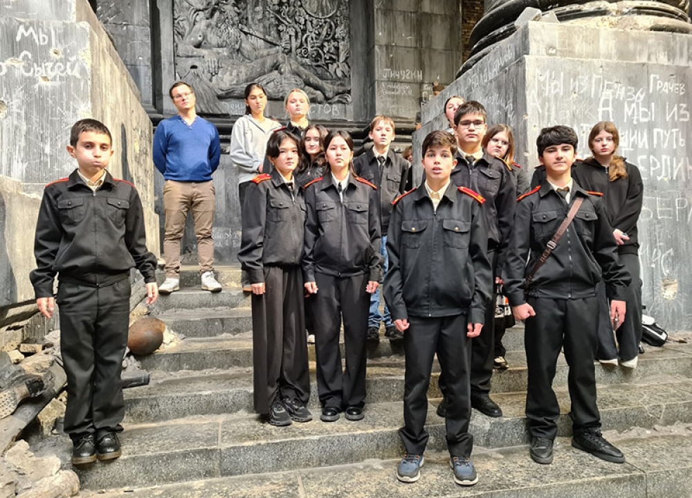 УВД по ЮЗАО столицы организовало для школьников экскурсию в музей...