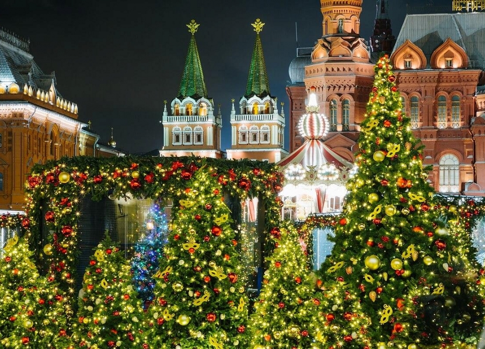 Зимний фестиваль «Путешествие в Рождество» в Москве